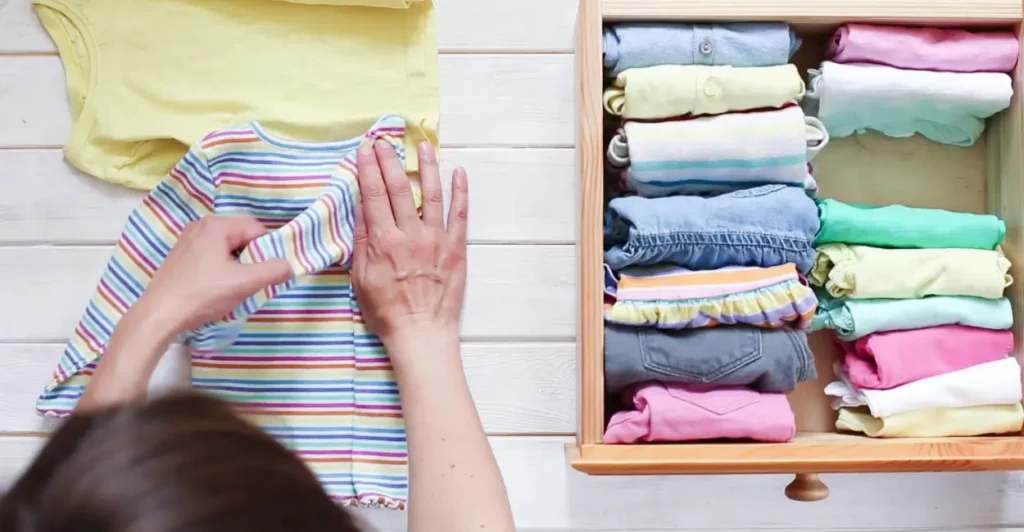 organização de armário método japonês KonMari